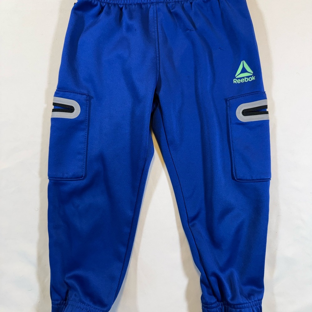 Share
Reebok Boys Blue Joggers Size [3T] Active Track Pants